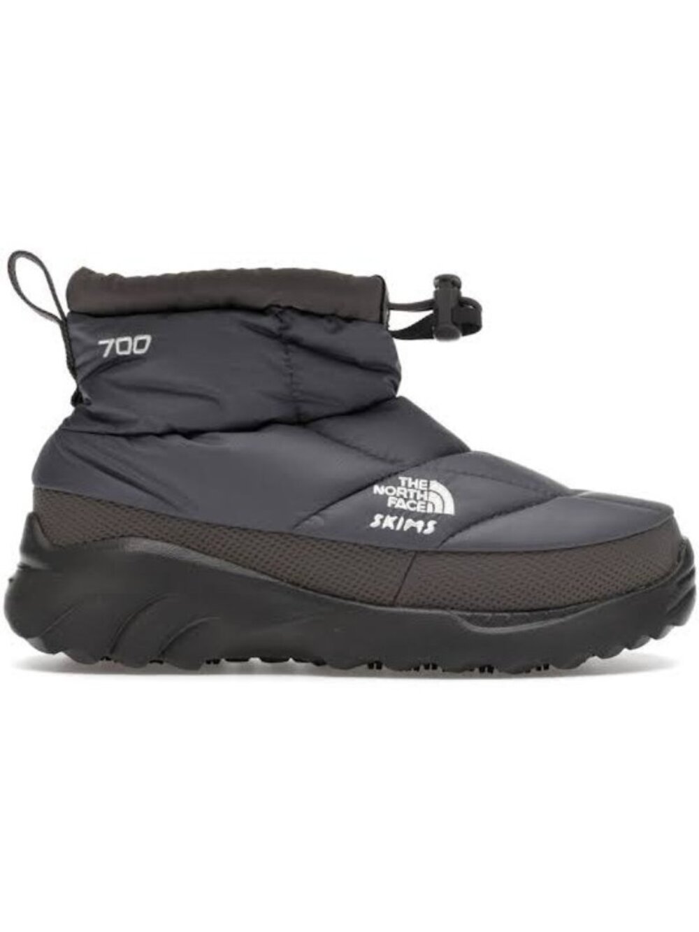 NWT SKIMS x THE NORTH FACE 700 NUPTSE TRACTION CHUKKA SZ 8M 10W